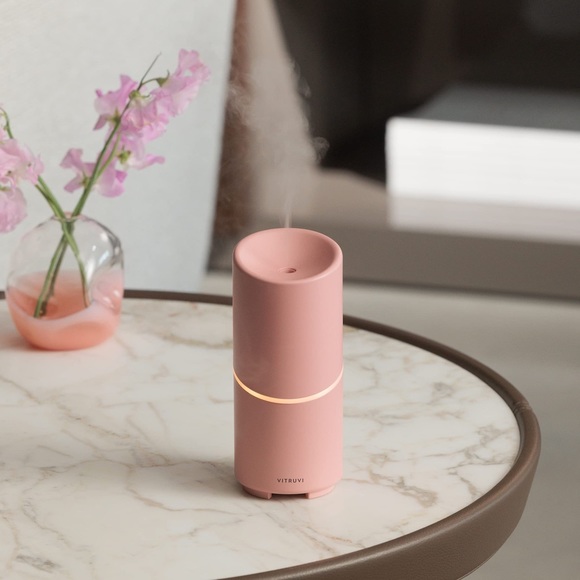 Vitruvi Move Cordless Diffuser - Picture 2 of 5